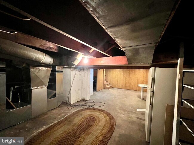 Building Photo - 222 Berlin Rd N