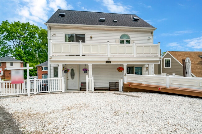 Primary Photo - 4144 21st Rd N