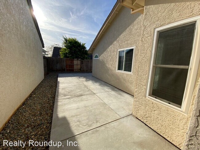 Building Photo - 3 br, 2 bath House - 8241 Cashel Way