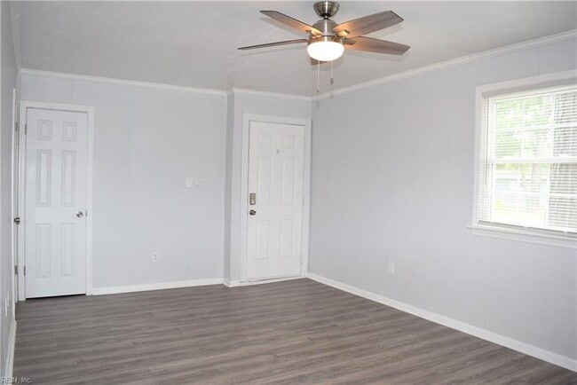 Building Photo - 1312 Sparrow Rd