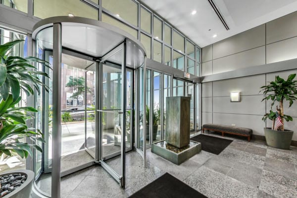 Building Photo - 600 N Dearborn St