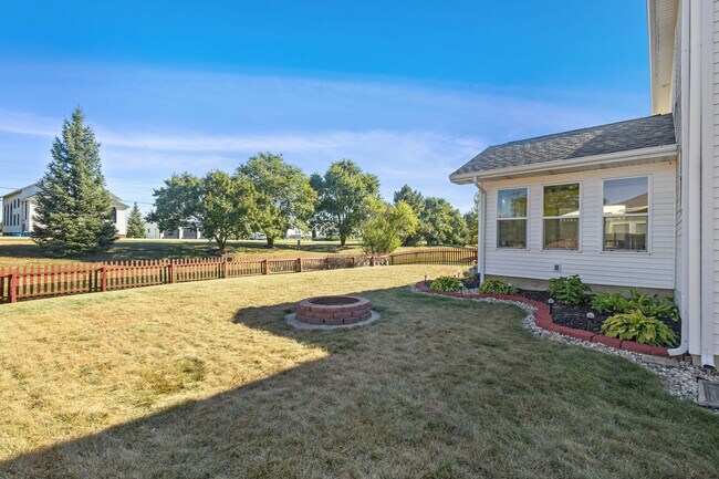 Building Photo - 11335 Nightingale Cv