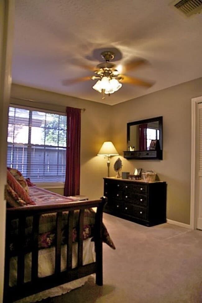 Building Photo - Beautiful 1 story home in Bay Glen!