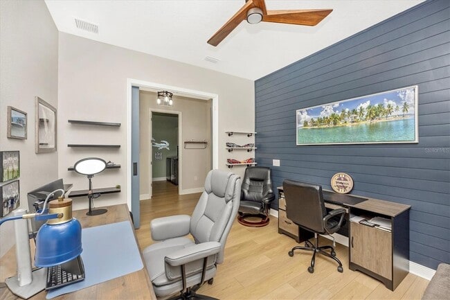 Building Photo - 18805 Valleta Ave