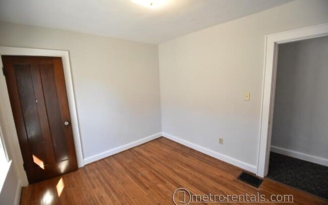 Building Photo - 87-89 W California Avenue