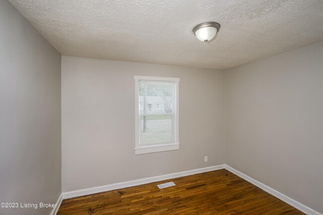 Building Photo - 3002 Penway Ave