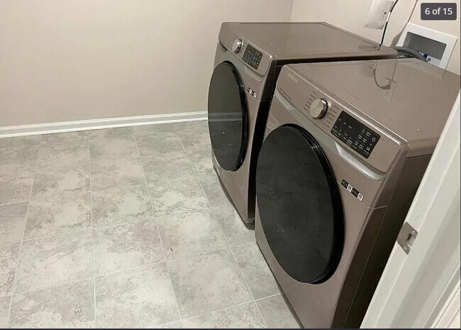 Building Photo - 205 Parker Sta Ave