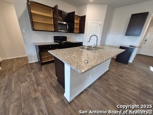 Building Photo - 156 Middle Grn Lp