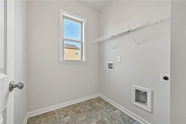 Building Photo - 3798 Hidden Valley Cir
