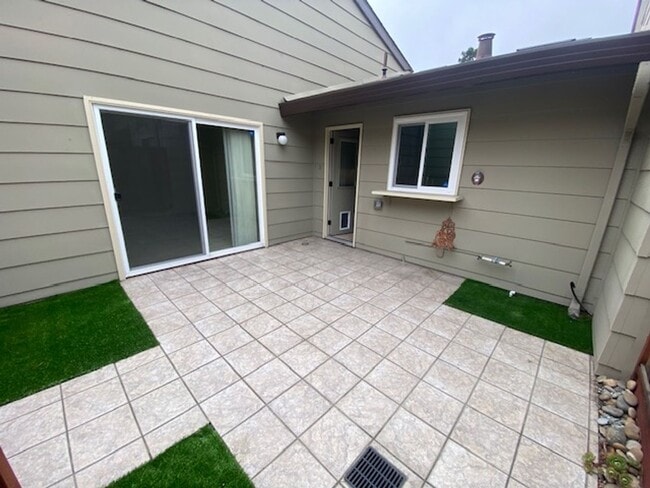 Building Photo - 714 Timber Trail