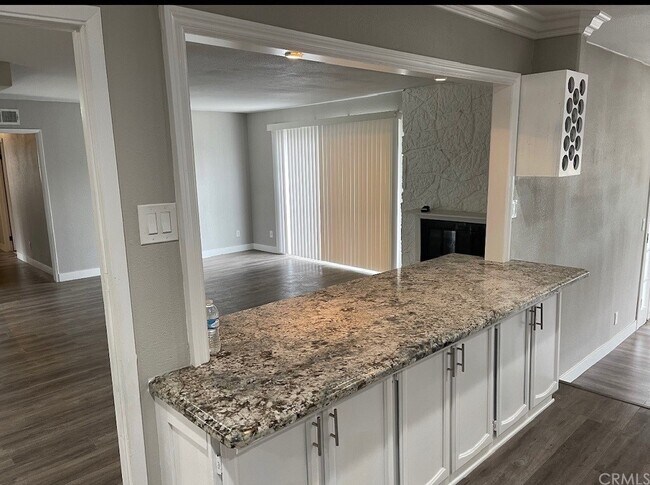 Building Photo - 2395 N Waterberry St