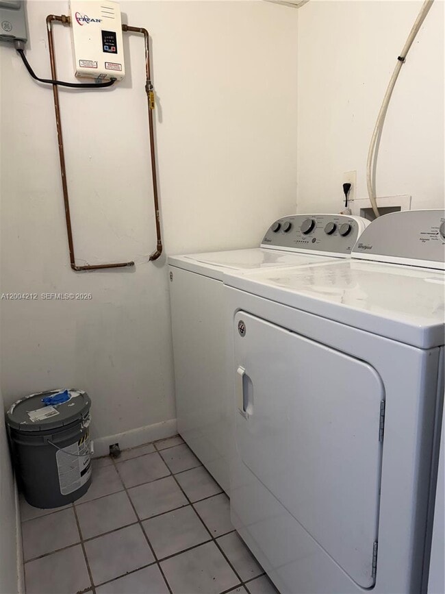 Building Photo - 6370 W 27th Ct