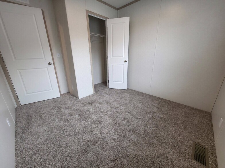 Building Photo - 1312 W Harbour Unit 160