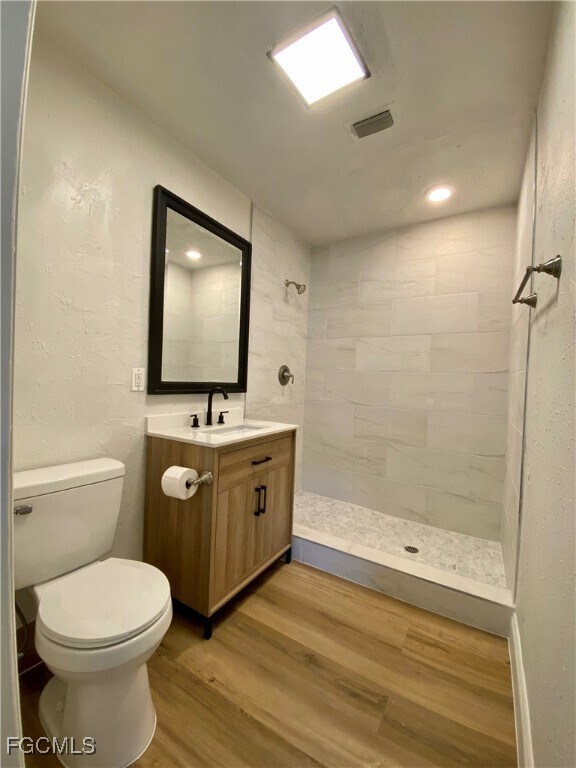 Building Photo - 106 Leeland Heights Blvd W