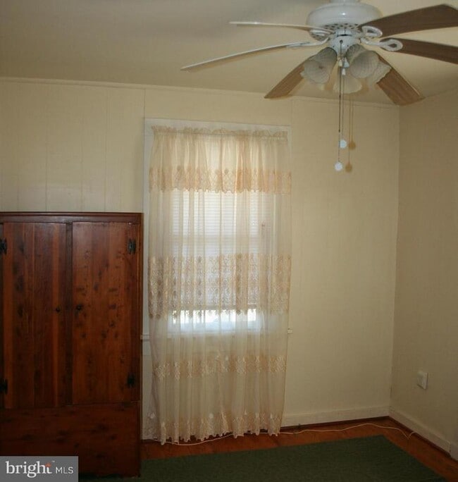 Building Photo - 809 Bancroft Ave