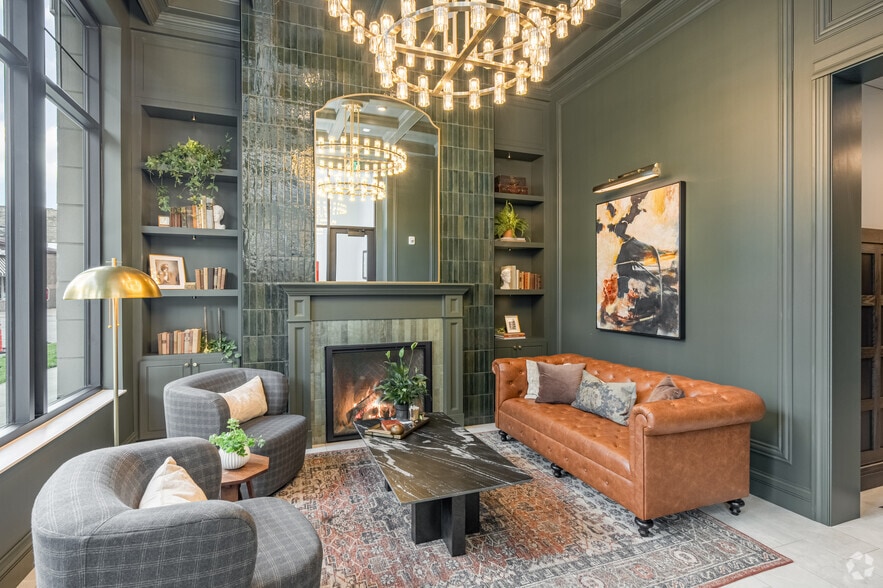 Lobby Photo - Kenton House