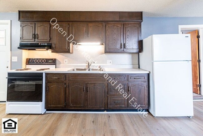 Building Photo - 340 N Wayne St