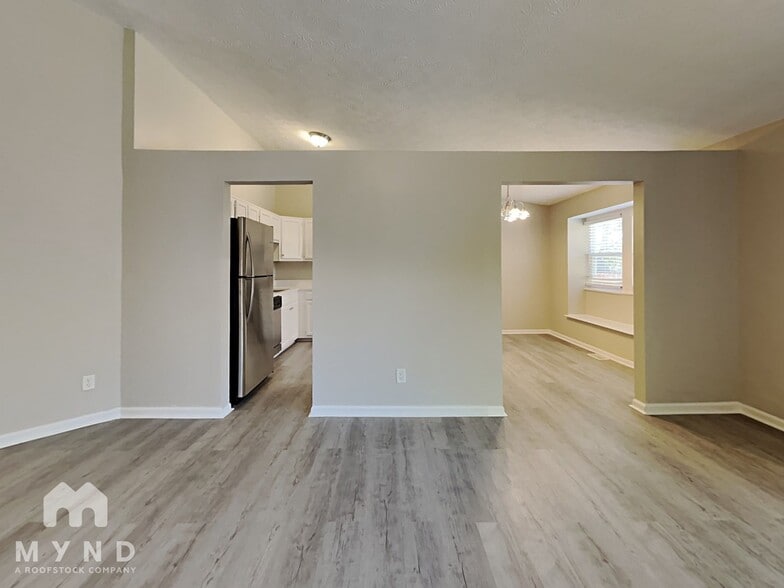 Building Photo - 5746 Prestonwood Dr