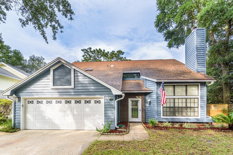 Building Photo - 1614 Mariah Way E