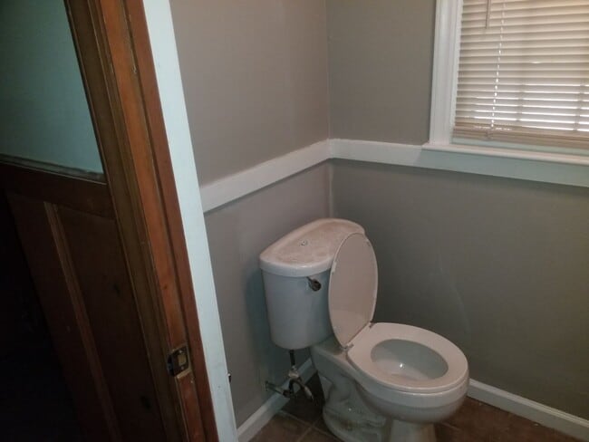 Building Photo - Coming Soon! South KC SF