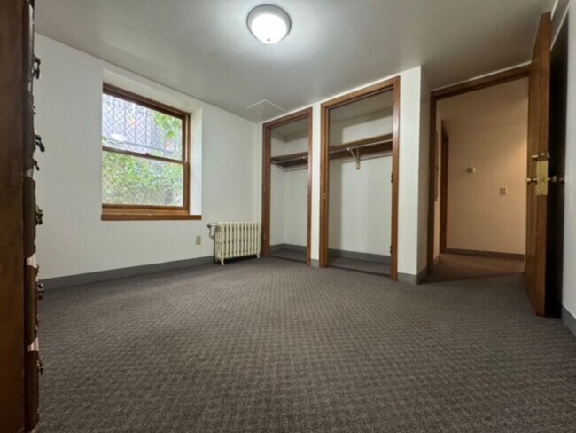 Building Photo - 408 N Frances St