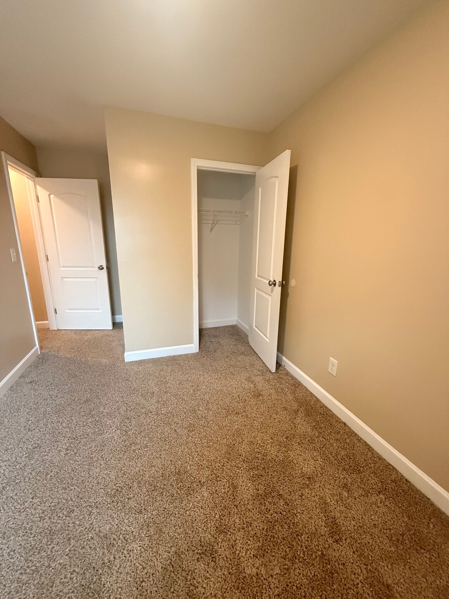 Second Bedroom - 905 Cedar St