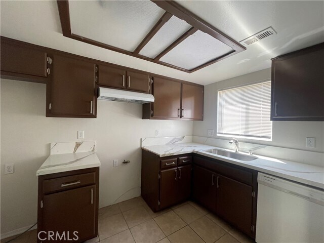 Building Photo - 12596 Adler Dr