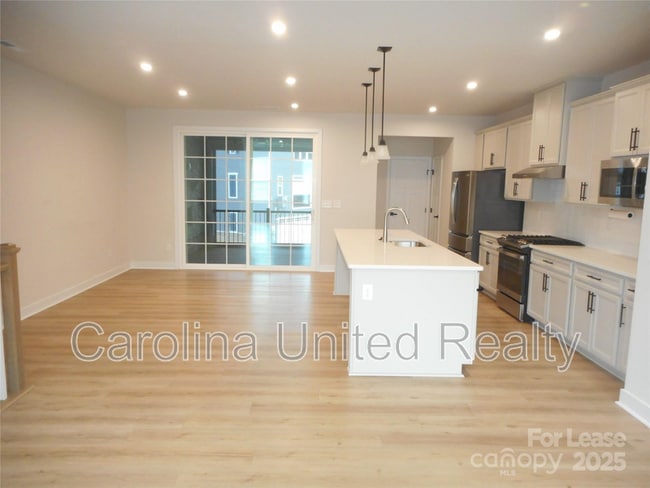 Building Photo - 3033 Matthews-Indian Trail Rd