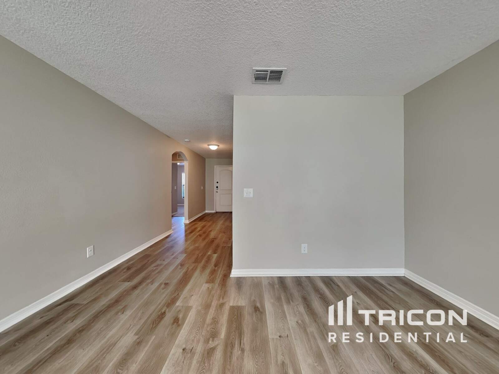 Building Photo - 1608 Fitzgerald Dr