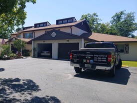 Building Photo - 63 Douglas St