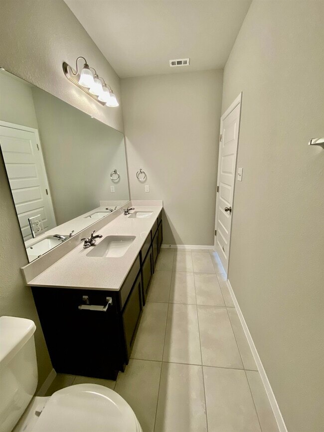 Building Photo - 3702 Austin Cove