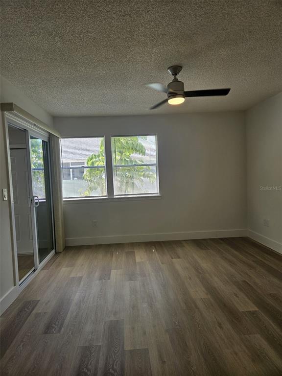 Building Photo - 339 Petrea Dr