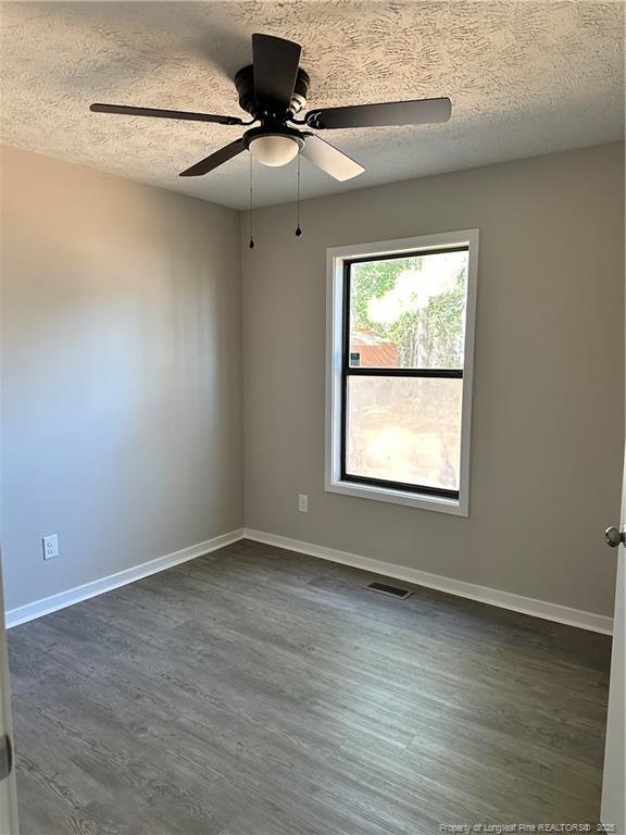 Building Photo - 6839 Candlewood Dr