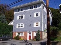 Building Photo - 76 Bayview Ave