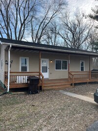 Building Photo - 24175 Euclid Ave