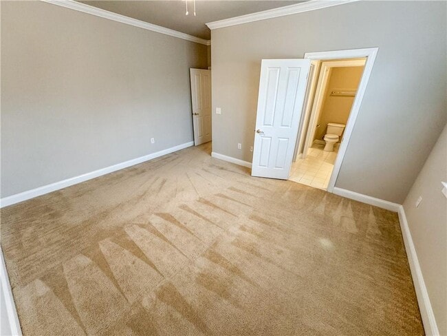 Building Photo - 2000 Sterling Ct