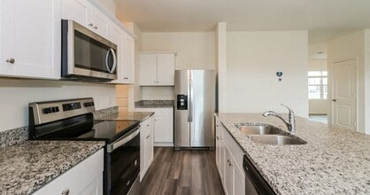 Building Photo - The Nexus at Kingsland Heights