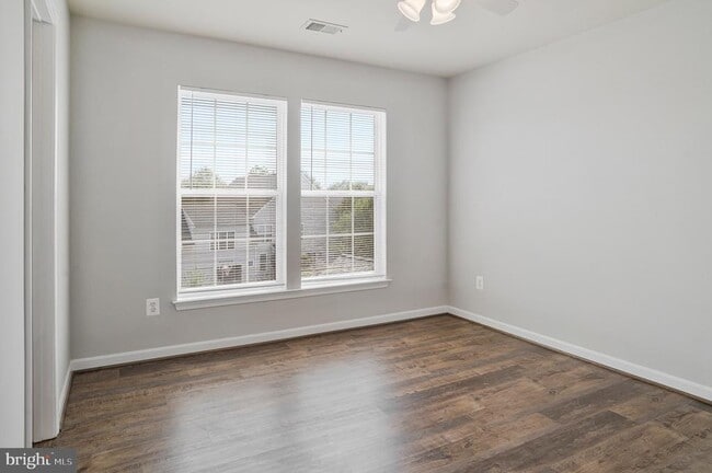 Building Photo - 20460 Charter Oak Dr