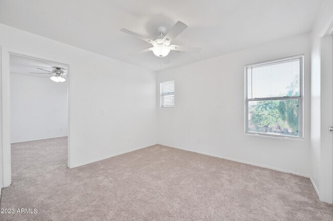 Building Photo - 21941 Creosote Ct