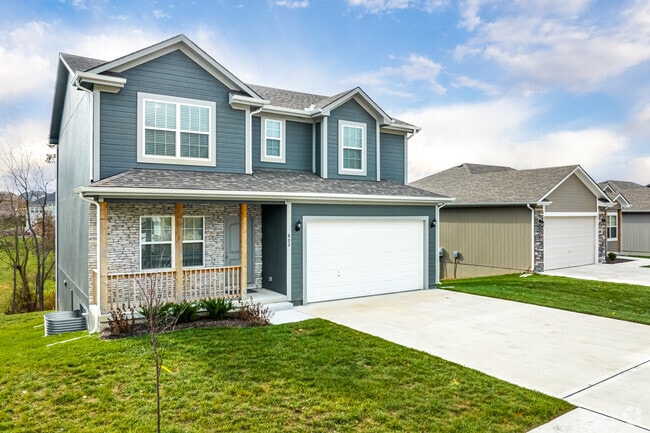 Building Photo - Tall Grass Luxury Rental Homes