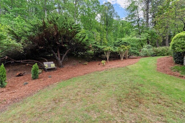 Building Photo - 1431 Waterford Green Dr