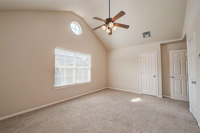 Building Photo - 3302 Clearview Cir