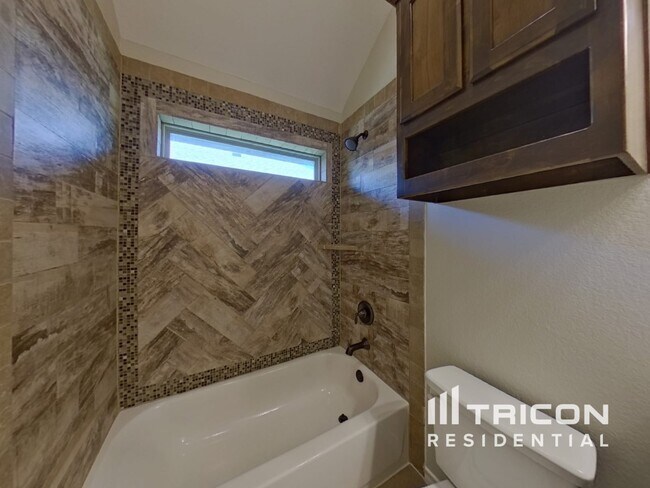 Building Photo - 4206 Sapphire Ln