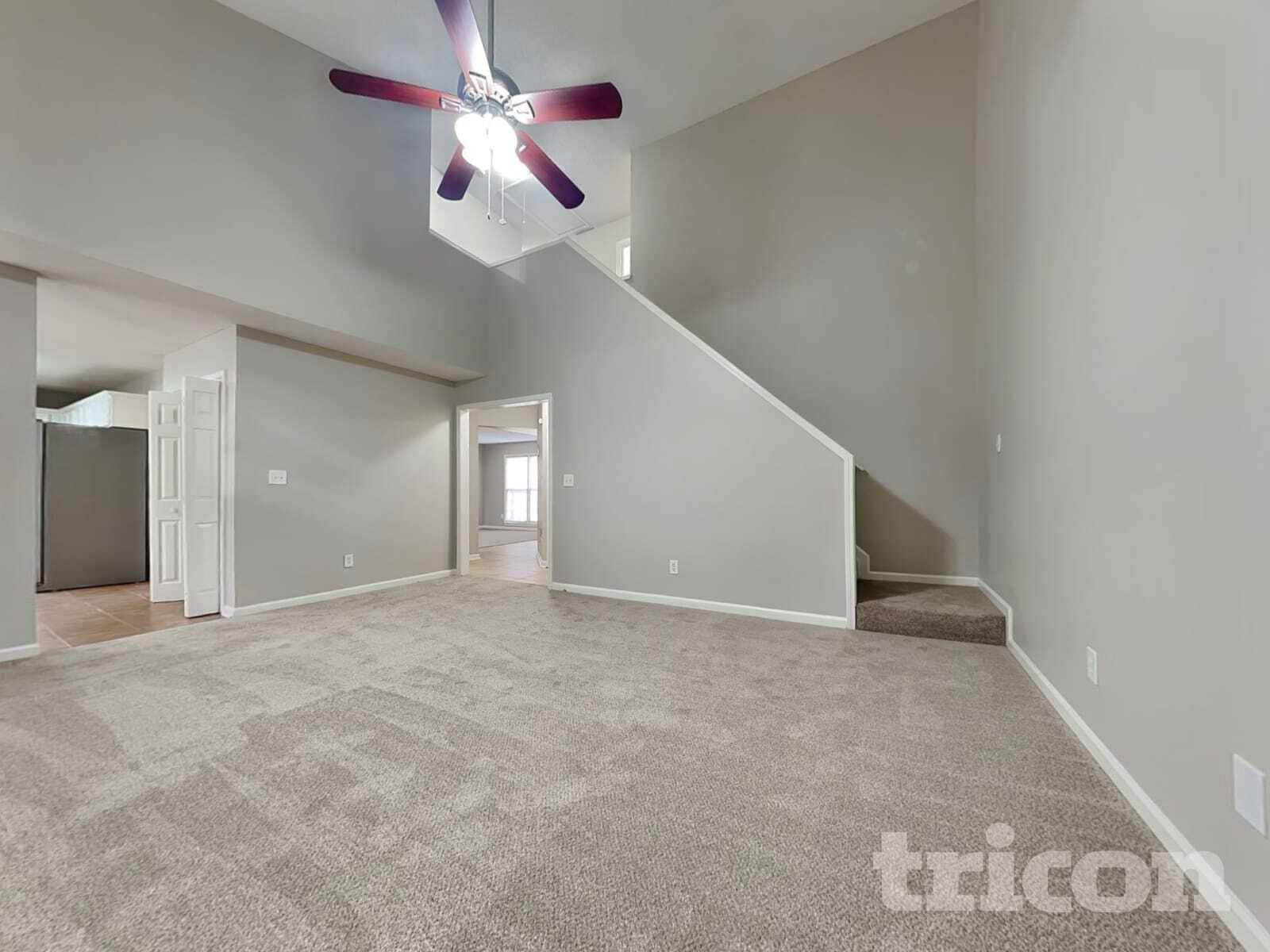 Building Photo - 2660 Binghampton Ln