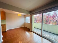 Building Photo - Spacious Adam's Point/Piedmont Ave Condo w...