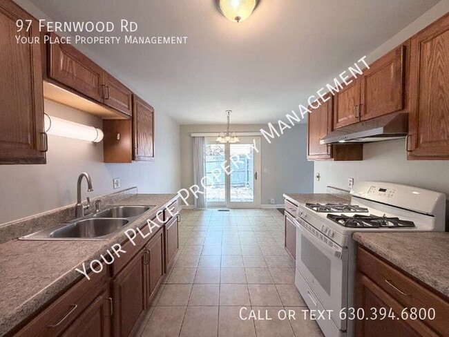 Building Photo - 97 Fernwood Rd
