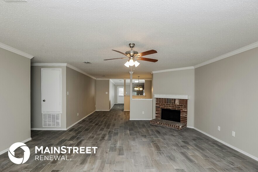 Building Photo - 1421 Anna Lea Ln