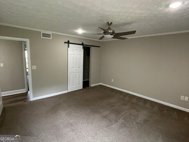 Building Photo - 3191 Abbeywood Dr