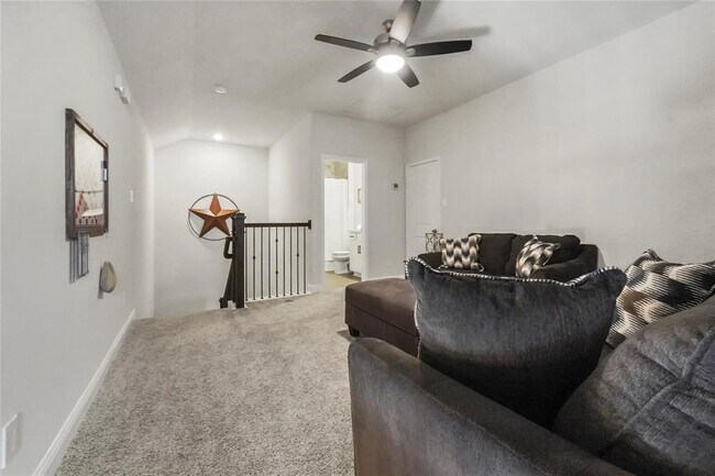 Building Photo - 7315 Honey Creek Ln
