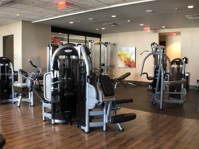 Building Photo - 5252 NW 85th Ave